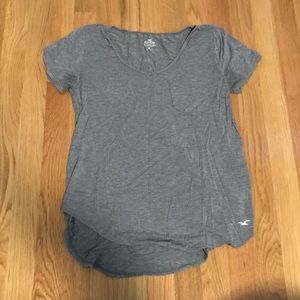 v-neck basic t-shirt